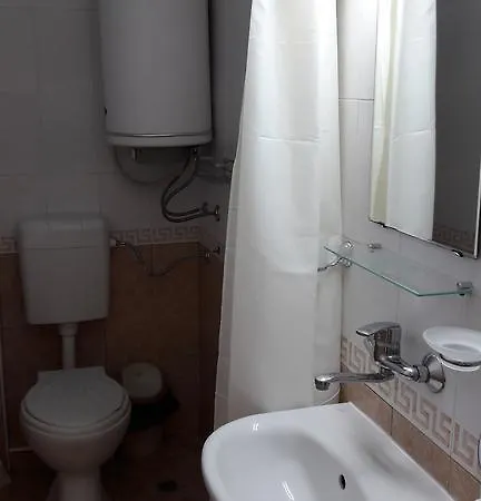 Guest house Ideal &